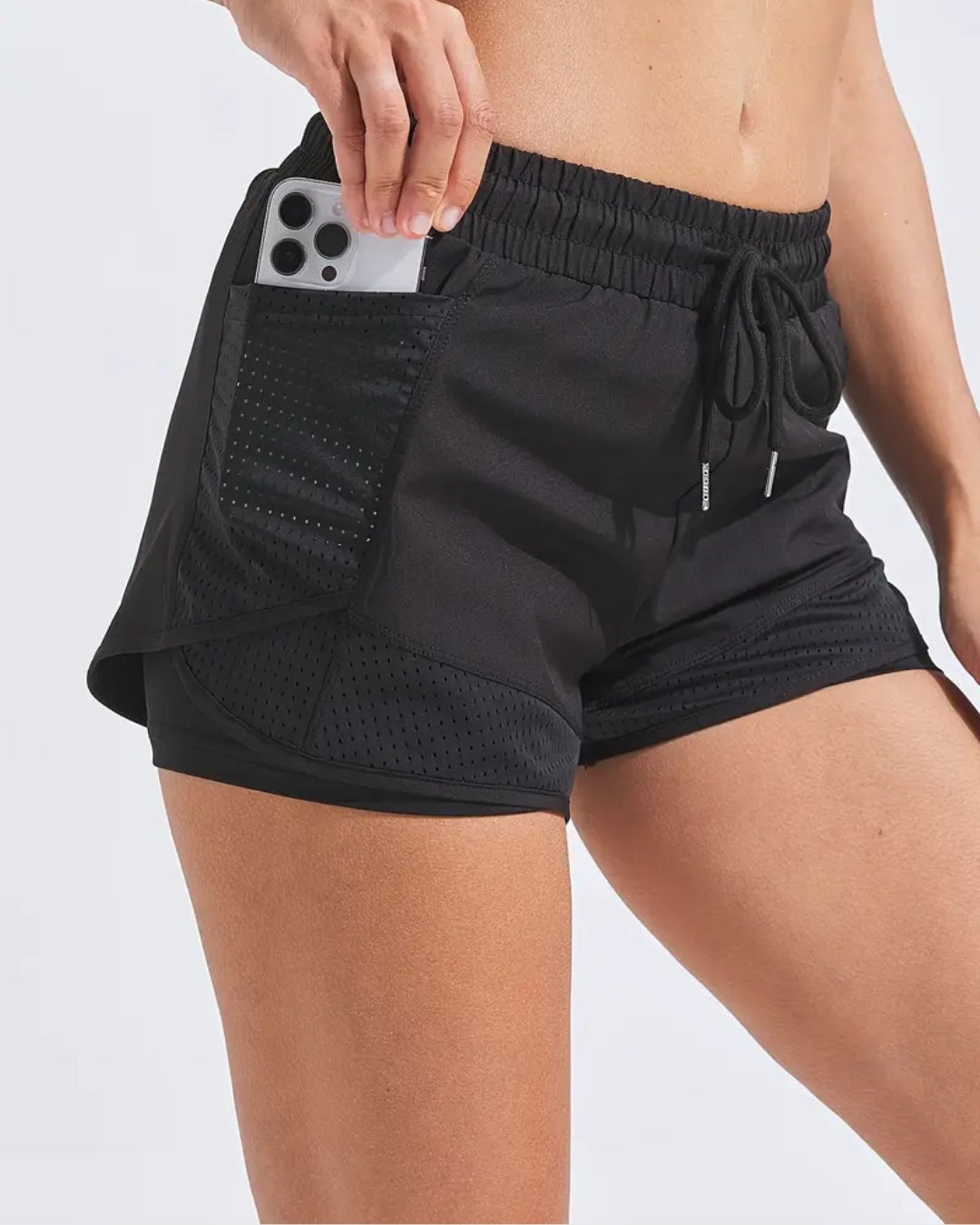 Kit com 2 Shorts femininos dupla face, secagem rápida e transpiráveis ideal para academia e treinos