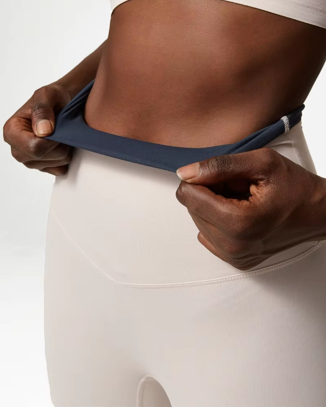 Conjunto feminino UltraGym 2 peças – Top de Suporte e Legging de Alta Performance