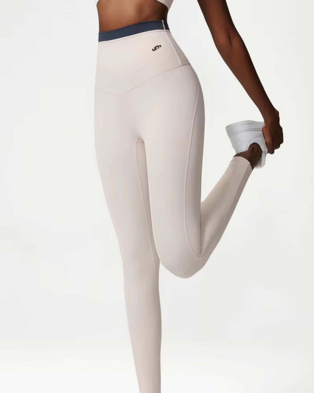 Conjunto feminino UltraGym 2 peças – Top de Suporte e Legging de Alta Performance