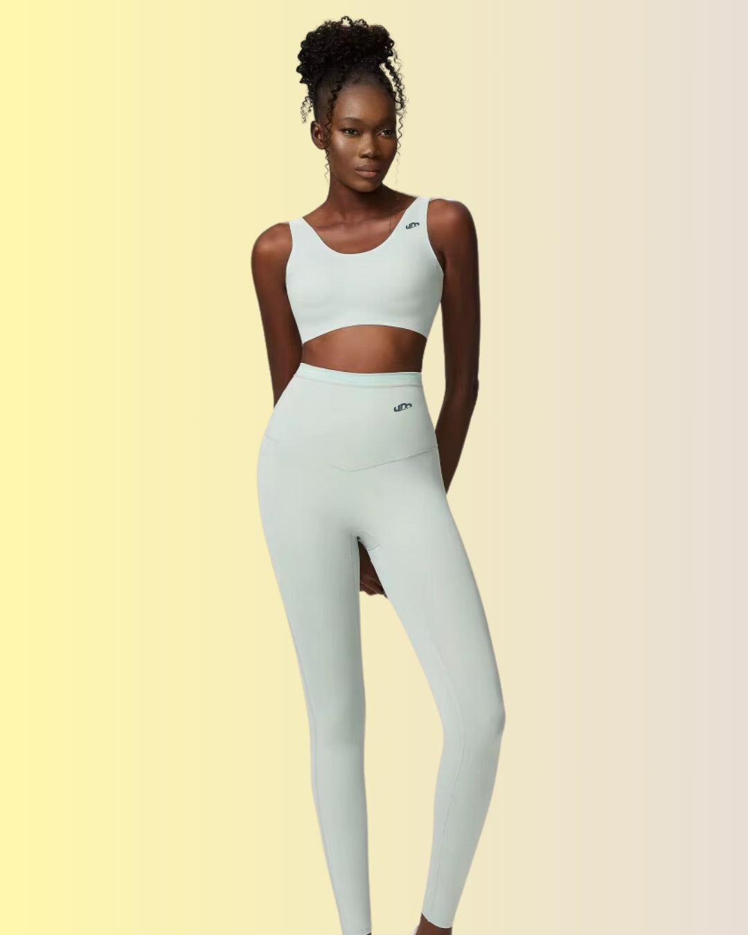 Conjunto feminino UltraGym 2 peças – Top de Suporte e Legging de Alta Performance