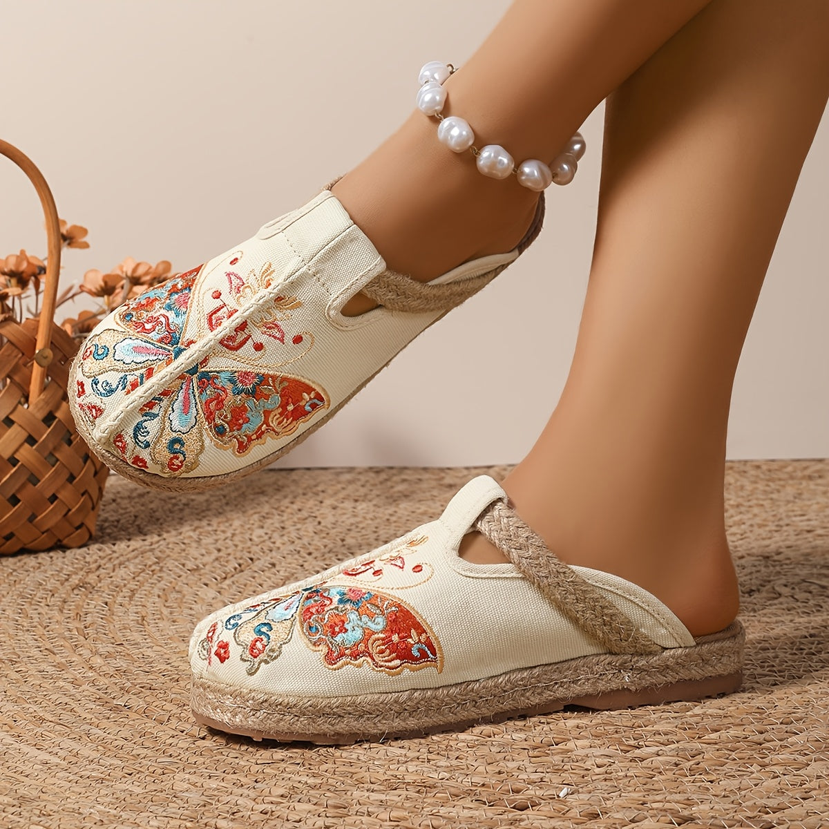 Sandália Barefoot Ortopédica Feminina Butterflies - Leveza, conforto e autenticidade em cada passo