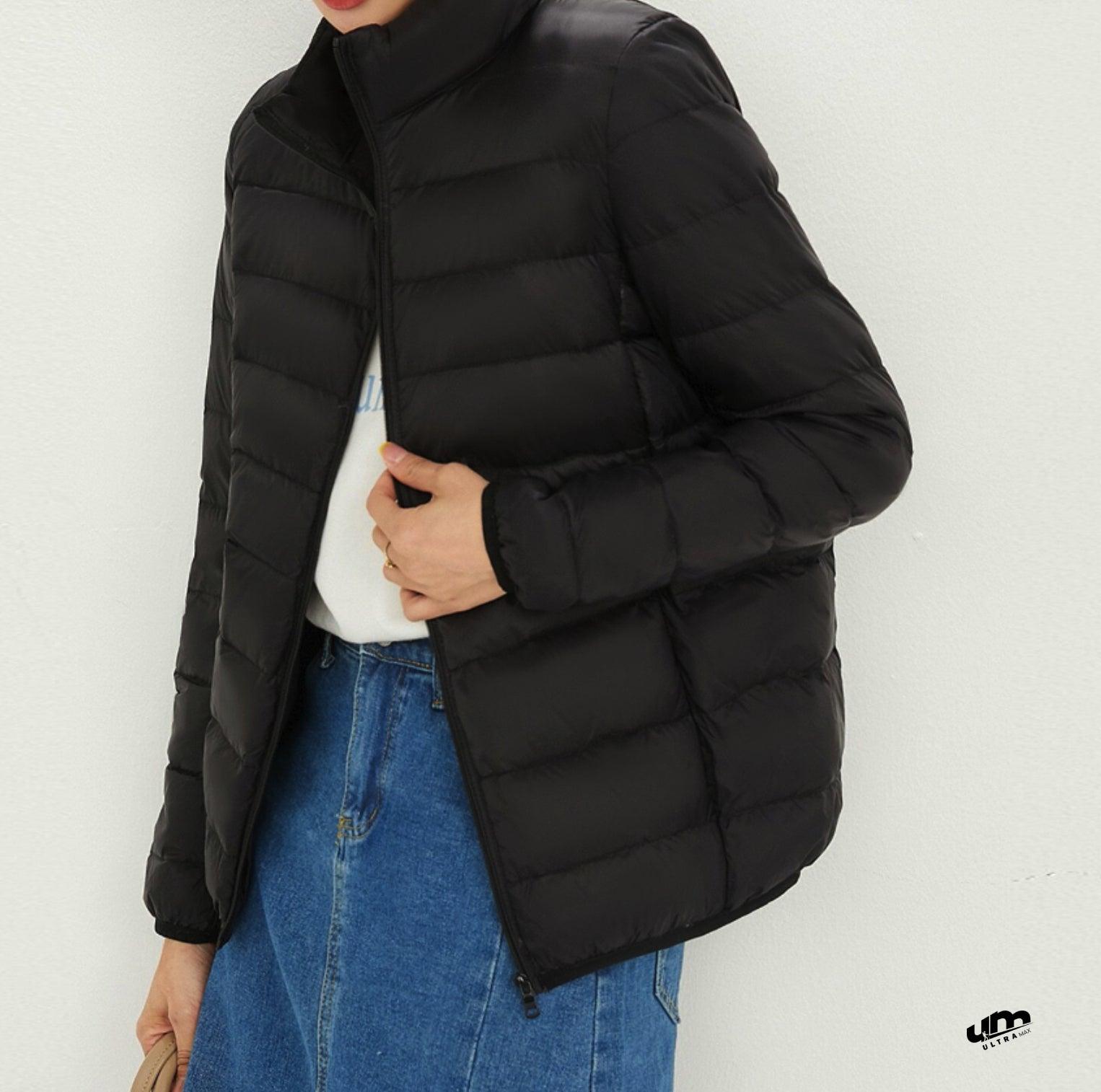 Jaqueta Puffer dobrável feminina Essentials com capuz - Ultra Max