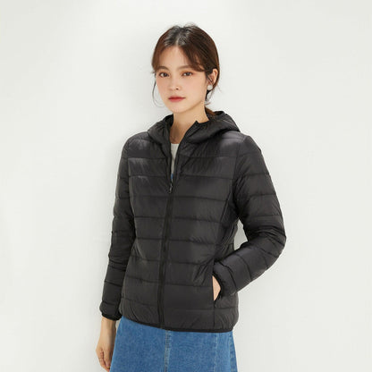 Jaqueta Puffer dobrável feminina Essentials com capuz - Ultra Max